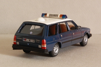 Peugeot 305 GLD Equipe cynophile