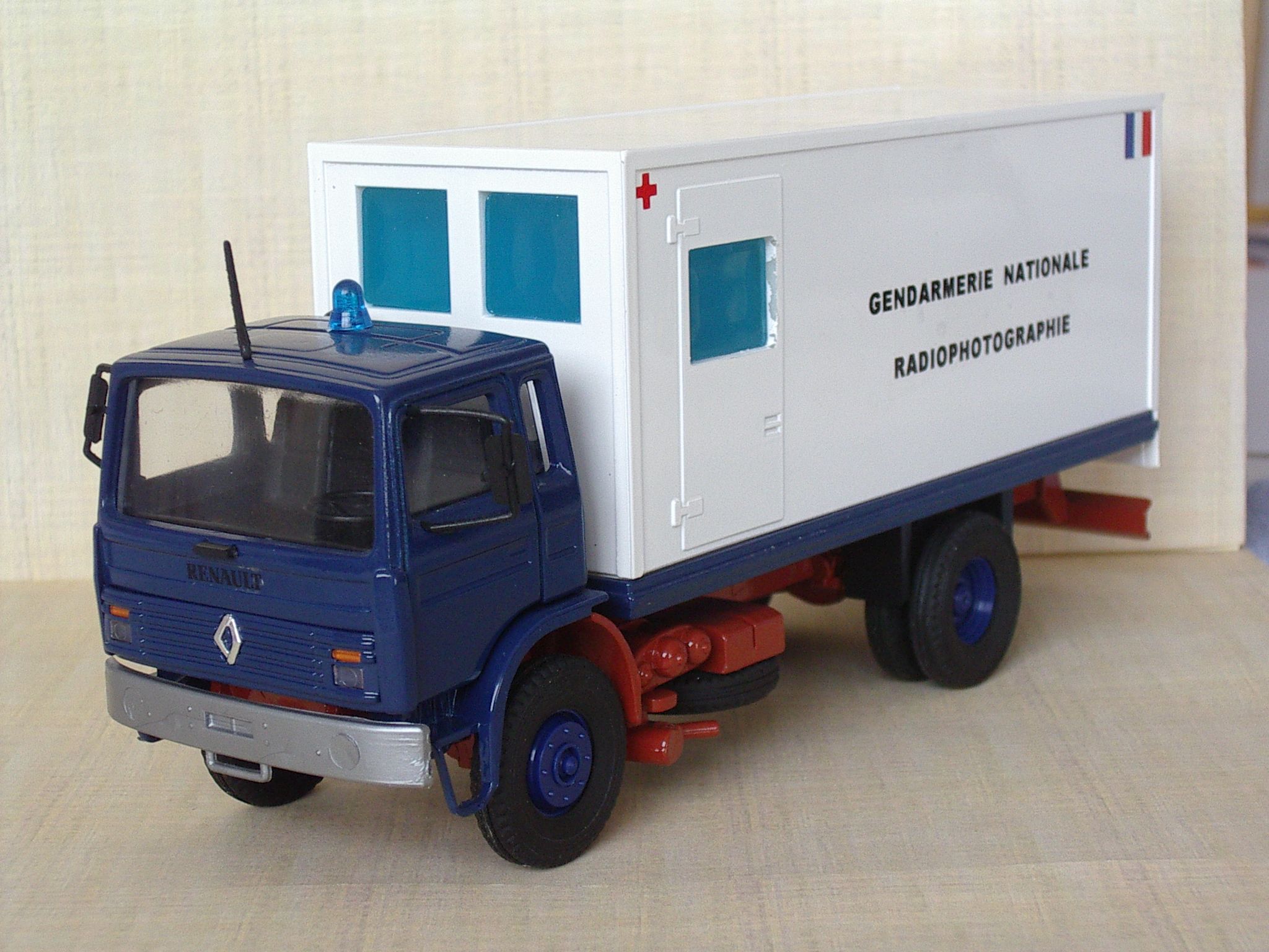 renault trm2000 radio